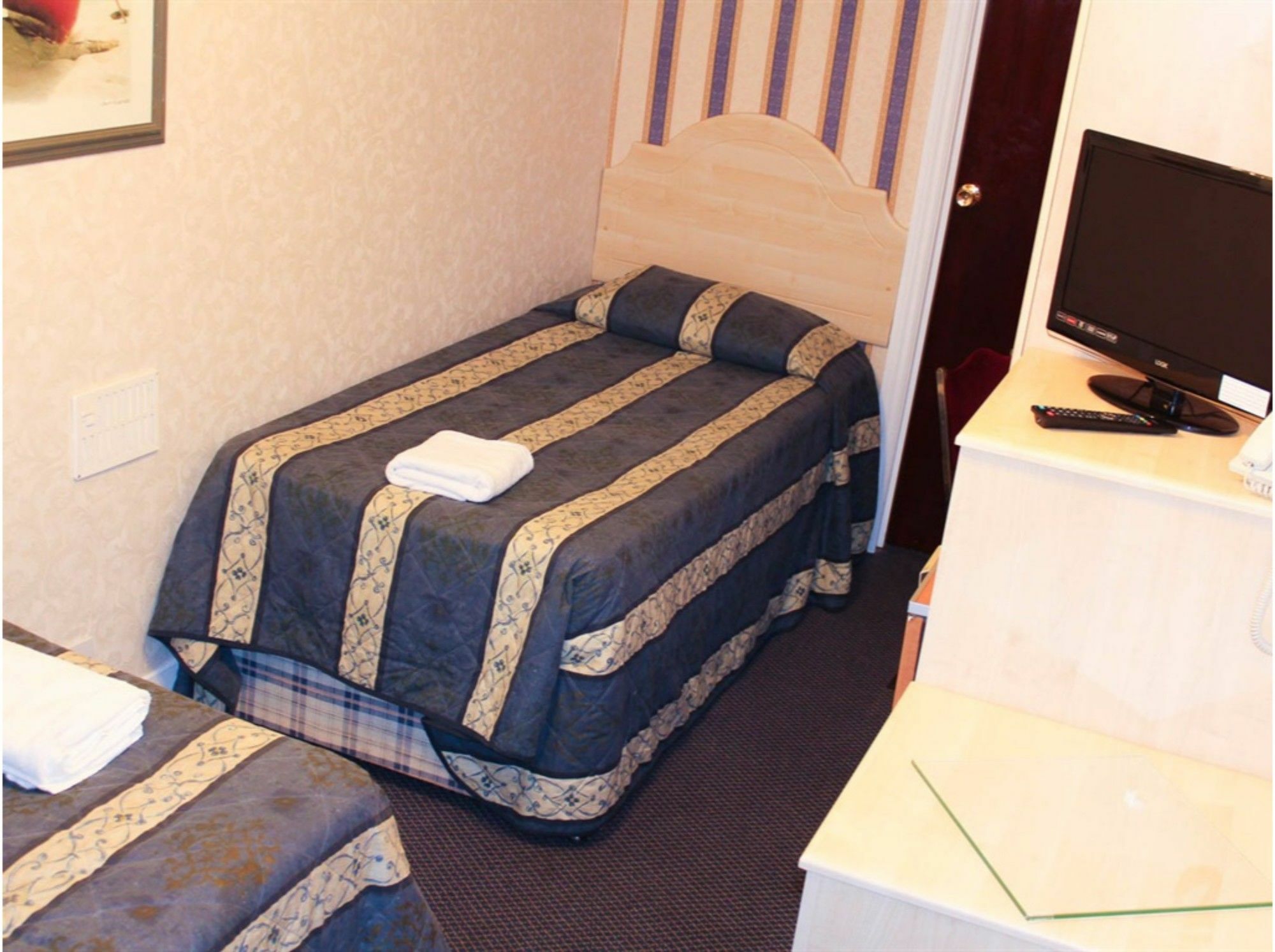 Lampton Guest House Hounslow Esterno foto