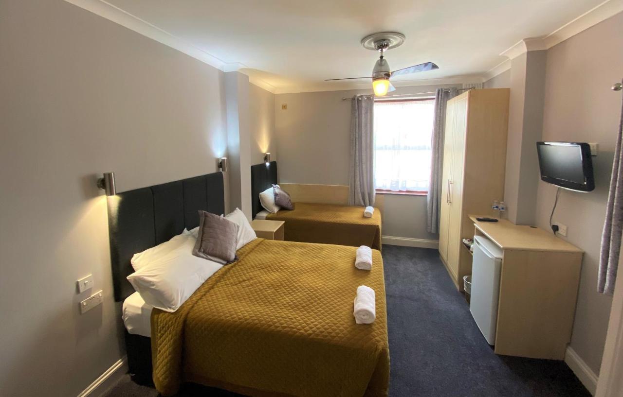 Lampton Guest House Hounslow Esterno foto